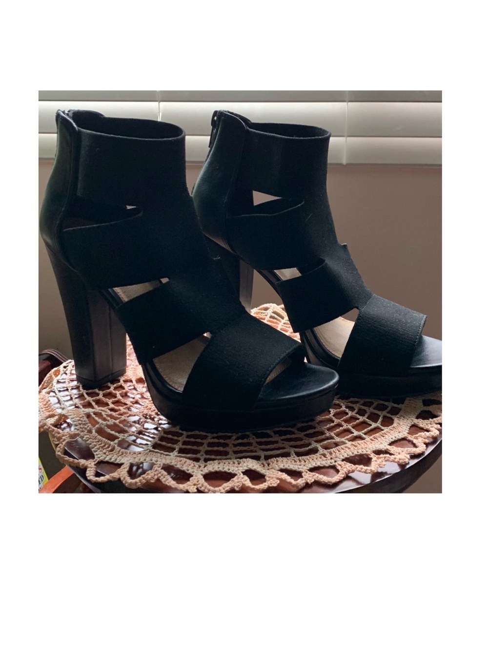 SEXY Report Bandage style Strappy Block Heels Brand new!!